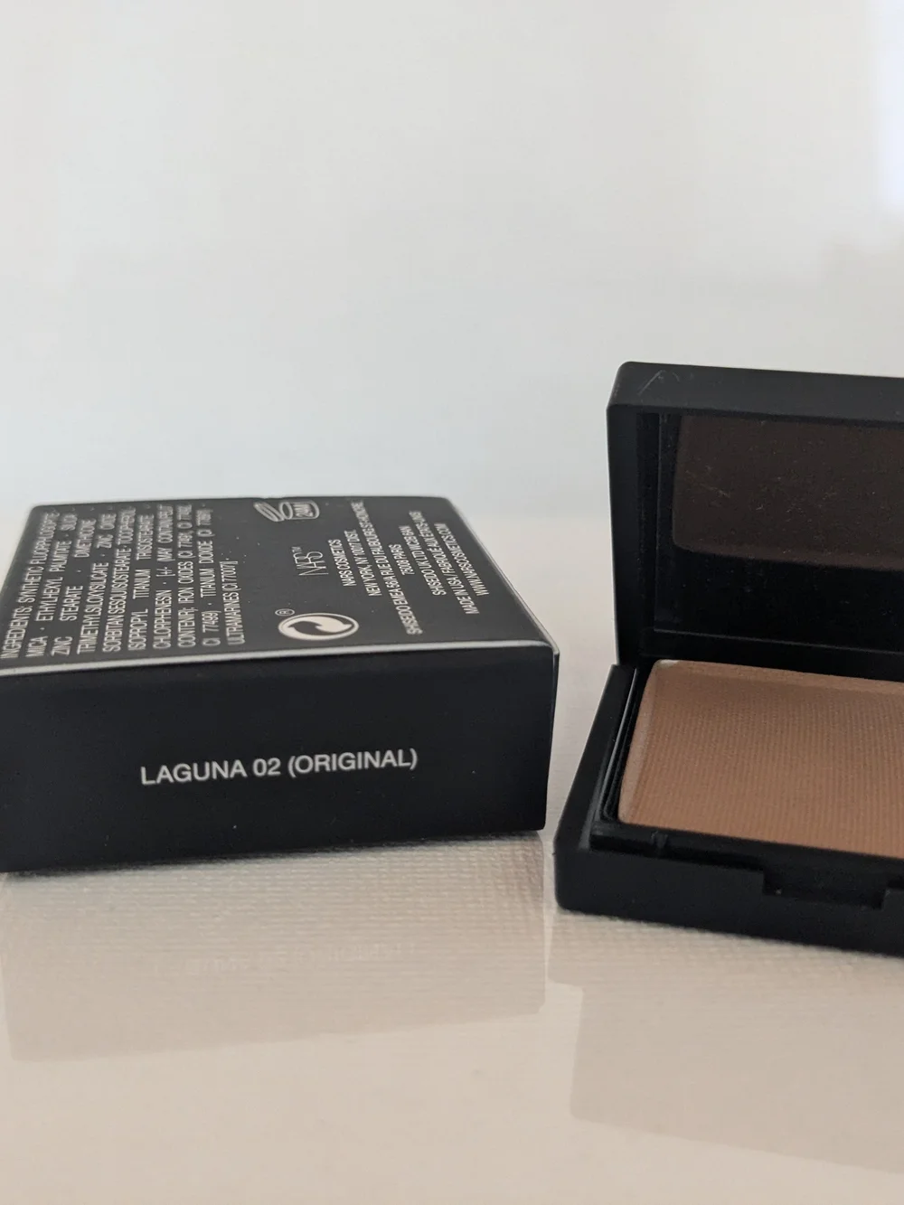 NARS Bronzing Powder Compact in Warm Brown